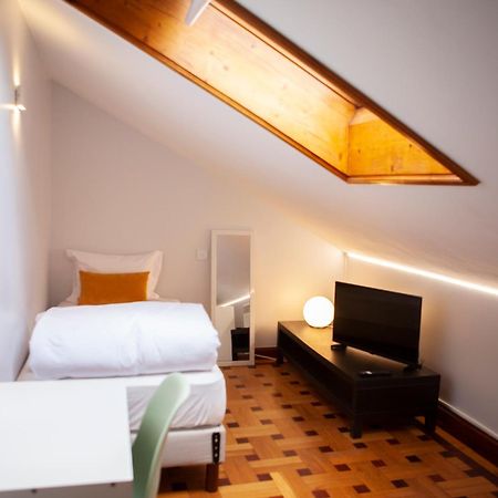 Porto Concept Home - University Residence & Guesthouse - Polo II Areosa Bagian luar foto