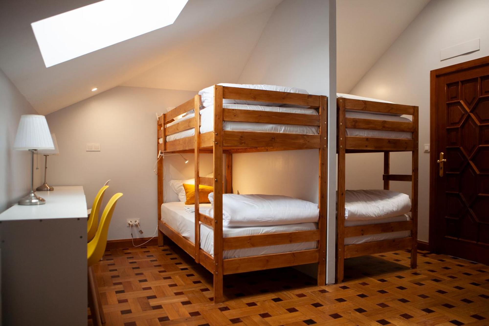 Porto Concept Home - University Residence & Guesthouse - Polo II Areosa Bagian luar foto