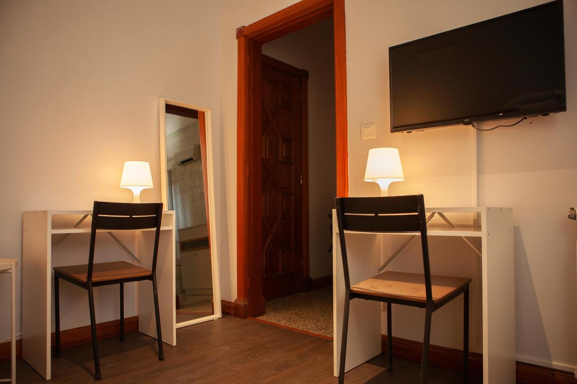 Porto Concept Home - University Residence & Guesthouse - Polo II Areosa Bagian luar foto