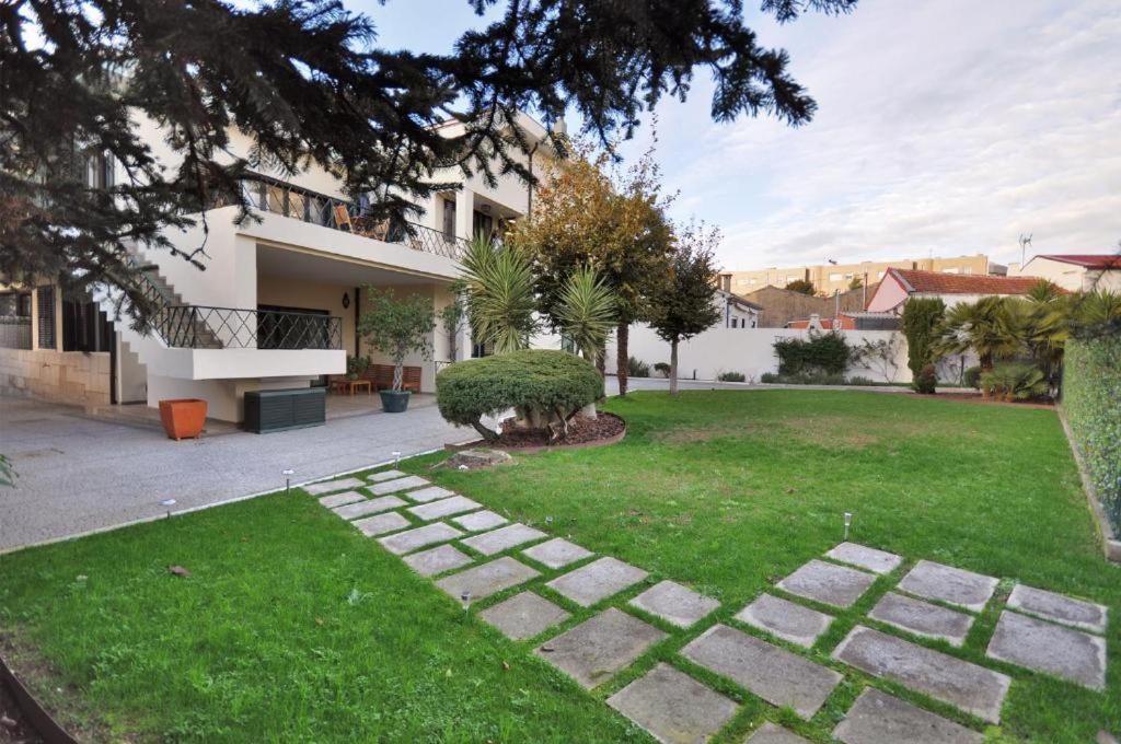 Porto Concept Home - University Residence & Guesthouse - Polo II Areosa Bagian luar foto